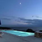 Apartment Private Infinity Pool With Sea Views