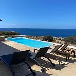 Apartment Private Infinity Pool With Sea Views