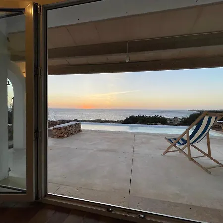 Binisamar Infinity Pool Over The Sea ביניבקה