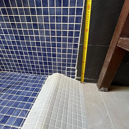 Binisamar Infinity Pool Over The Sea דירה ביניבקה