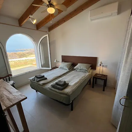 דירה Binisamar Infinity Pool Over The Sea ביניבקה