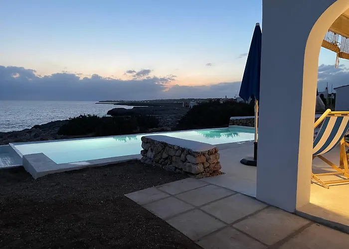 Binisamar Infinity Pool Over The Sea Binibeca