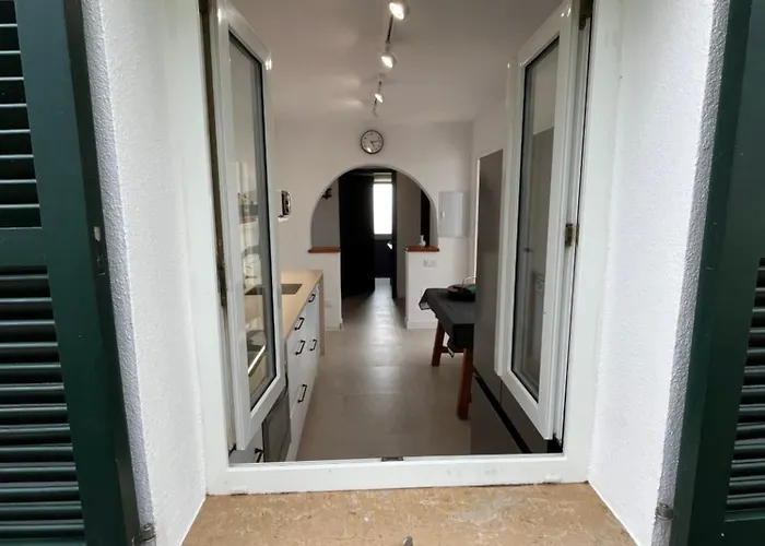 Binisamar Infinity Pool Over The Sea