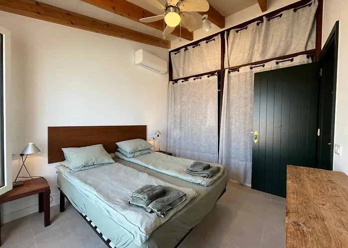 Appartamento Binisamar Infinity Pool Over The Sea *