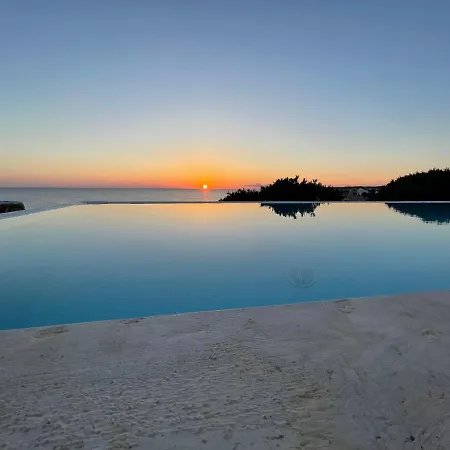 Διαμέρισμα Binisamar Infinity Pool Over The Sea