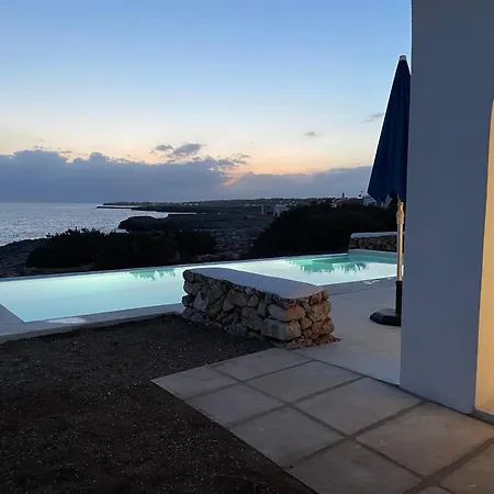 Binisamar Infinity Pool Over The Sea Binibeca