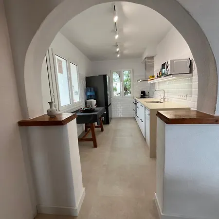 Διαμέρισμα Binisamar Infinity Pool Over The Sea *