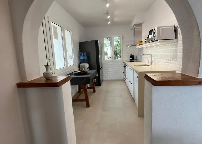 アパート Binisamar Infinity Pool Over The Sea *