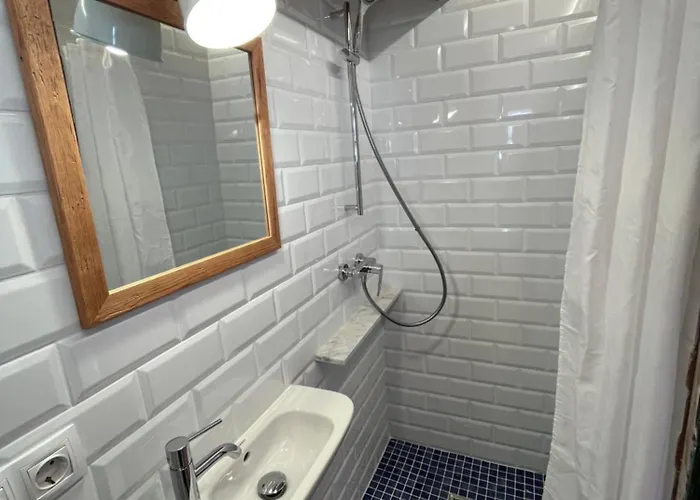 Binisamar Infinity Pool Over The Sea Apartament