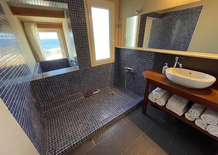 Private Infinity Pool Villa With Sea Views Binibeca