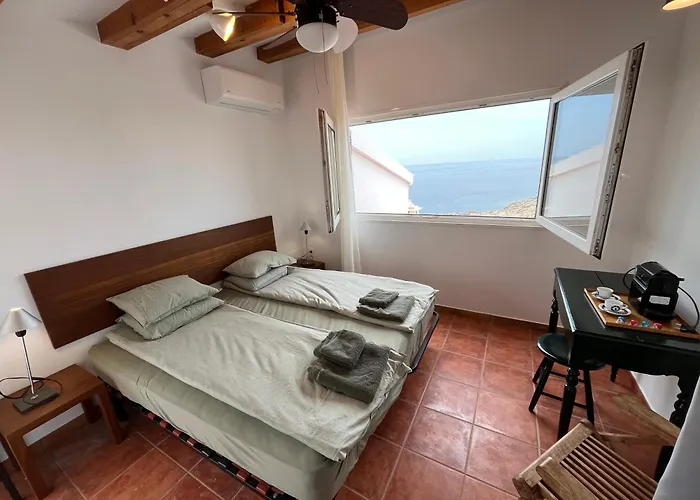 Private Infinity Pool Villa With Sea Views *